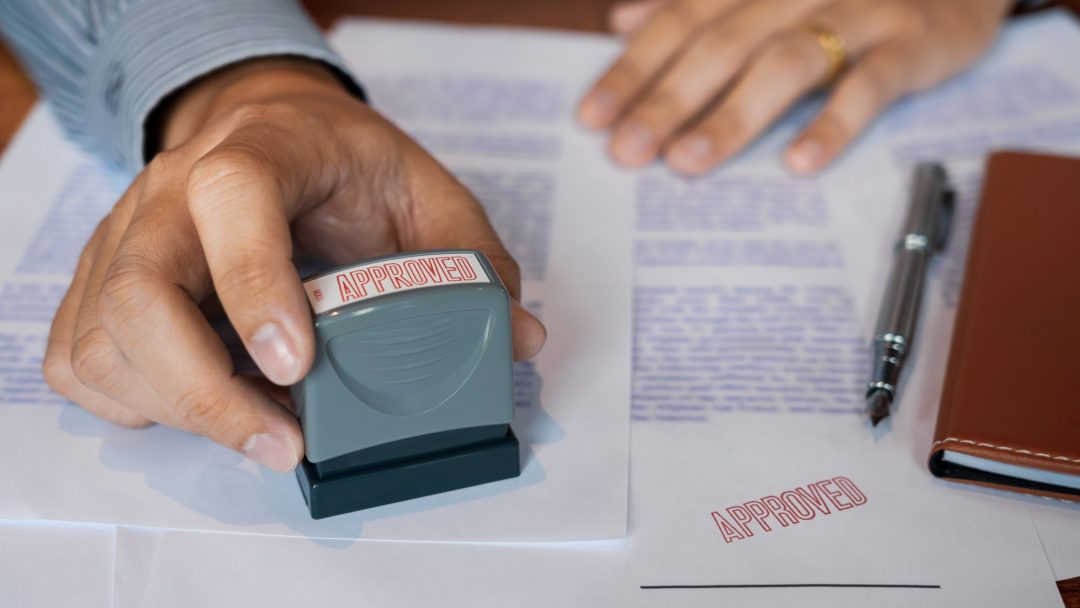 How To Get a Car Title Notarized